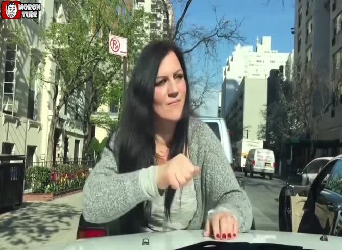 Video :This crazy woman is attacking them because they stole her job!
